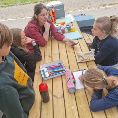 Klasbak 'Tijdreizen met CAVA'